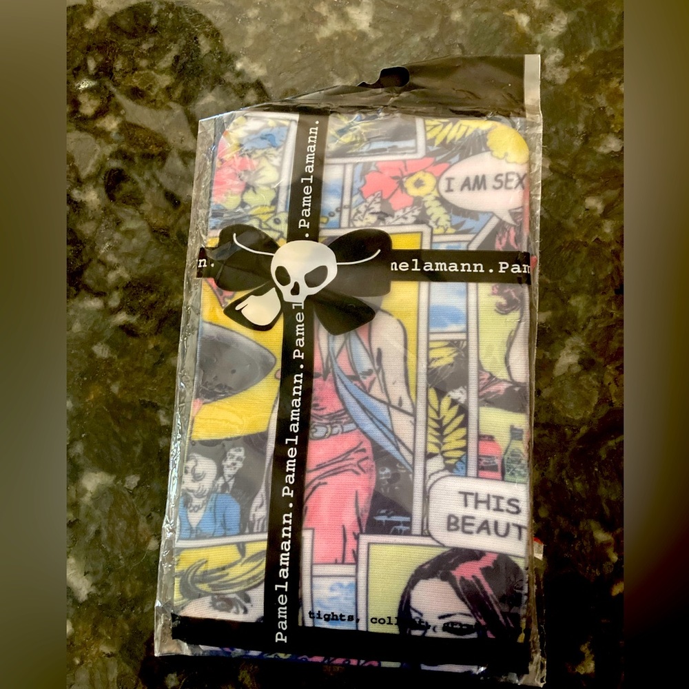 Comic book tights